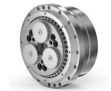 庫(kù)卡機(jī)器人KR210齒輪箱維修關(guān)鍵