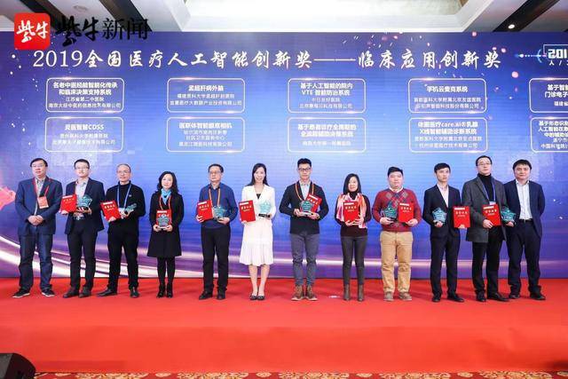 ���t(y��)�_���C(j��)���ˁ��ˣ�ݔ��Y��o��󎟼�(j��)�������𰸡�