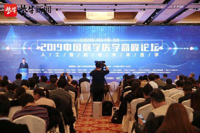 ���t(y��)�_���C(j��)���ˁ��ˣ�ݔ��Y�����o��󎟼�(j��)�������𰸡�