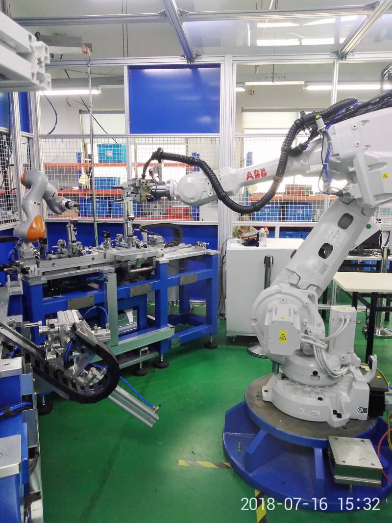 博眾產品 | 富察侍衛騎馬下線,而博眾的他們一直在線工作