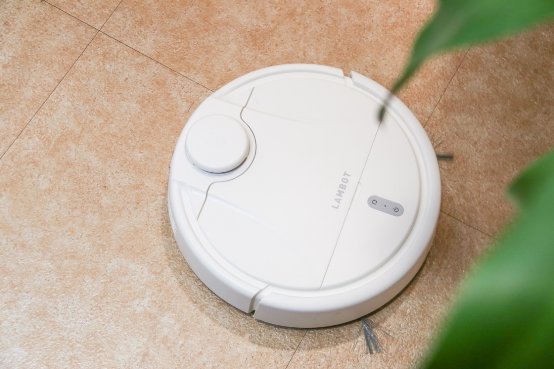 掃地機哪家強?嵐豹掃地機器人手把手教你選購竅門