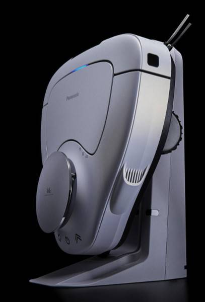 松下公司與日本千葉工大共同開發可隨人移動的打掃機器人