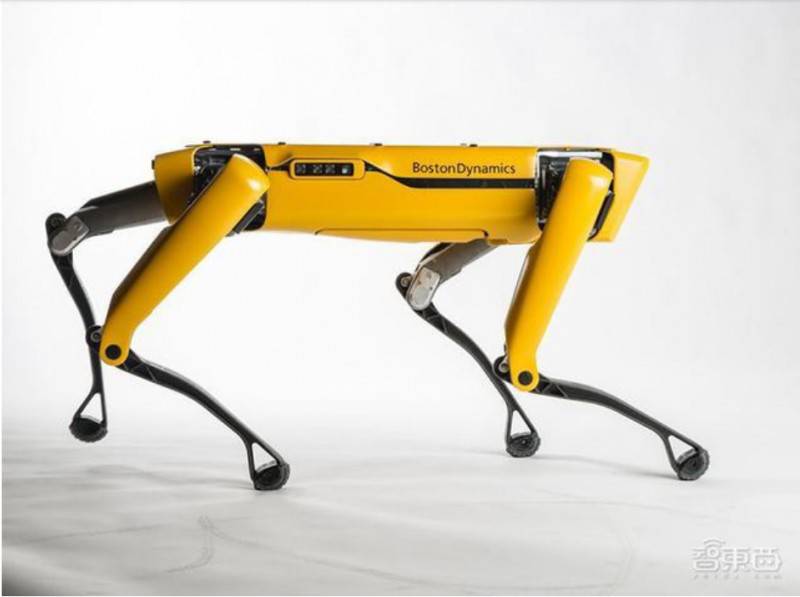 波士頓動力搶戲亞馬遜大會,首款商用機器人Spot年底前上市