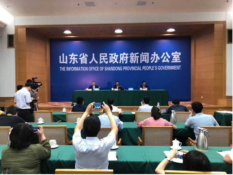 開發聊天機器人、撰稿機器人!山東出臺全國首個“智能+”省級政府文件