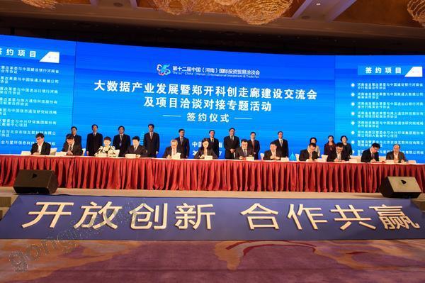 ���ˣ�����һ�����ͶǢ��(hu��)����Ո(q��ng)����Ո(q��ng)���գ�